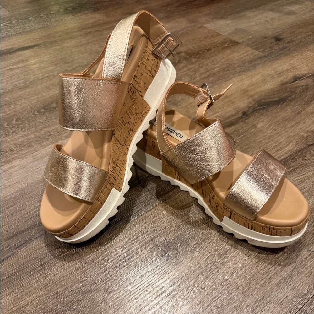 Steve Madden Women's Rose Gold Platform Sandals